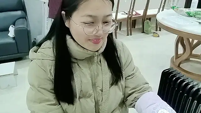 luoxuwen online show from February 20, 1:25 am