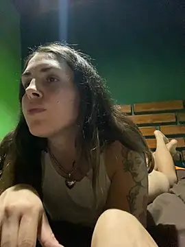 isadelasestrellas online show from March 19, 3:09 am