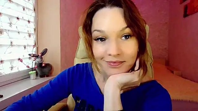 impossibleluna online show from May 1, 3:16 pm