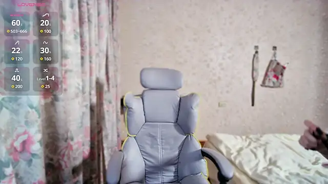 JIAJIA163 online show from March 7, 1:20 am