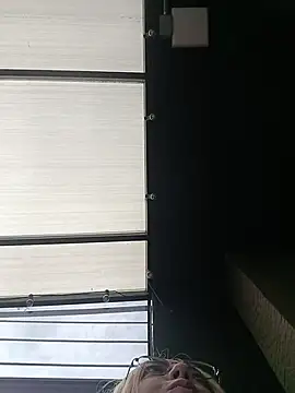 madelaine- online show from February 23, 7:22 pm