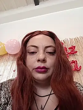 Snapshot of madelaine- chatting on May 20, 6:58 pm madelaine- online show from May 20, 6:58 pm