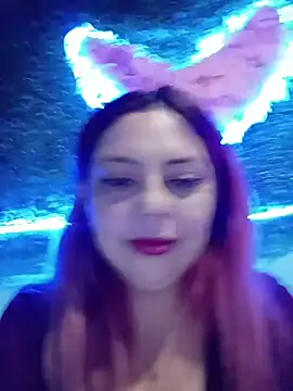 Snapshot of madelaine- chatting on July 9, 6:34 pm madelaine- online show from July 9, 6:34 pm