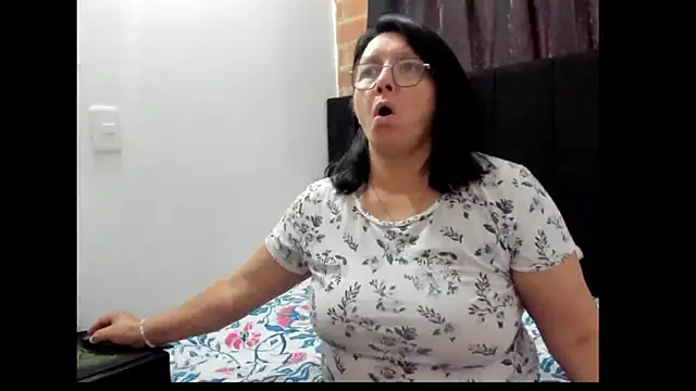 Evaaross 2345 online show from January 20, 8:07 pm