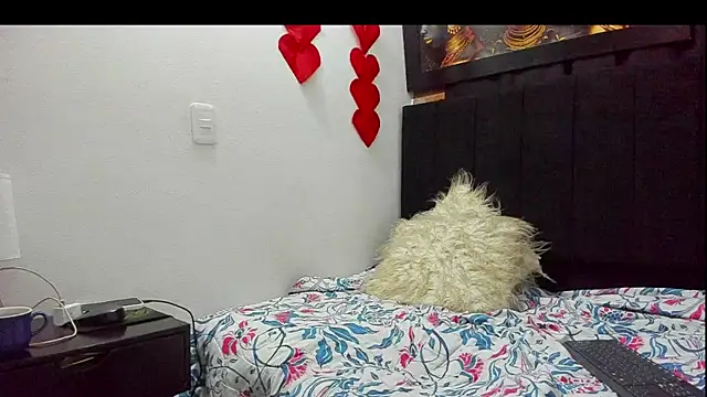 Evaaross 2345 online show from March 21, 9:56 am