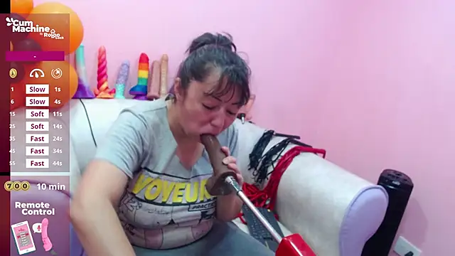 Snapshot of Drool_Sucker chatting on November 13, 12:15 pm Drool Sucker online show from November 13, 12:15 pm