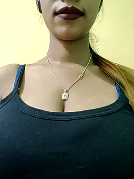 Snapshot of RUPAI009 chatting on March 7, 6:46 am RUPAI009 online show from March 7, 6:46 am