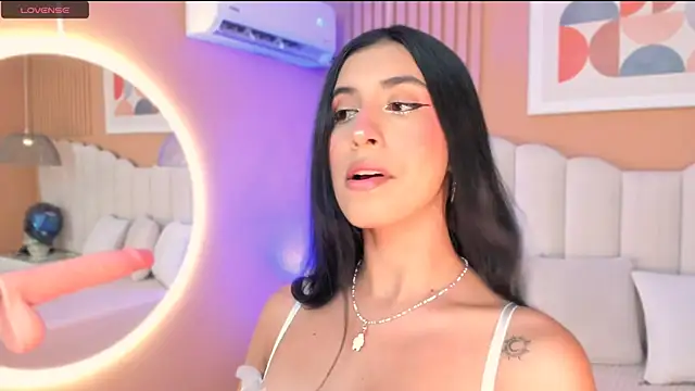 zia cooper online show from October 3, 7:22 pm