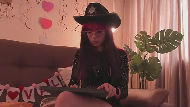 RedMeloddy online show from February 14, 7:33 pm