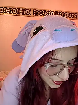 RedMeloddy online show from May 9, 2:28 am