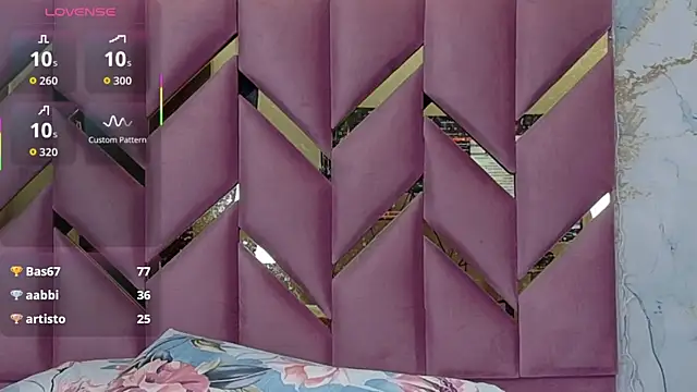 littleebonymommy online show from November 13, 3:27 am