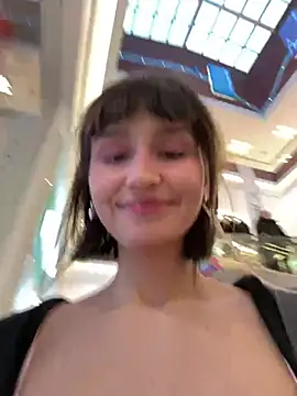 bigbabykiki online show from February 2, 1:30 pm