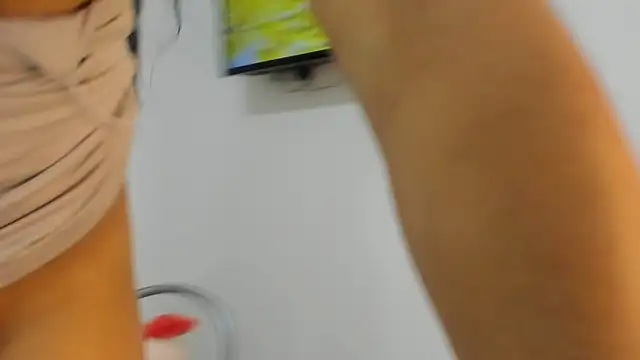 SophieBaker   online show from March 8, 11:28 pm