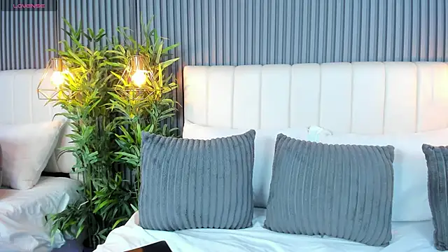 LinaGlam online show from November 14, 5:11 pm