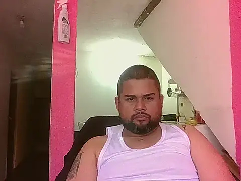 GABRIELGARCIA1313 online show from January 11, 12:54 pm