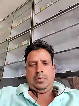 Snapshot of Raj1043 chatting on June 19, 5:56 am Raj1043 online show from June 19, 5:56 am