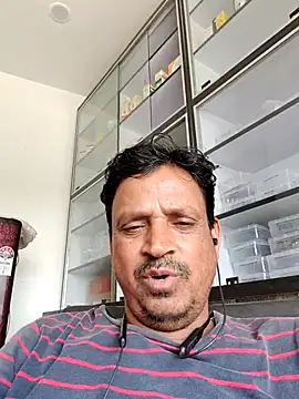 Snapshot of Raj1043 chatting on June 25, 6:40 am Raj1043 online show from June 25, 6:40 am