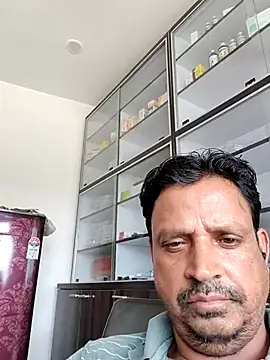 Snapshot of Raj1043 chatting on June 27, 6:51 am Raj1043 online show from June 27, 6:51 am