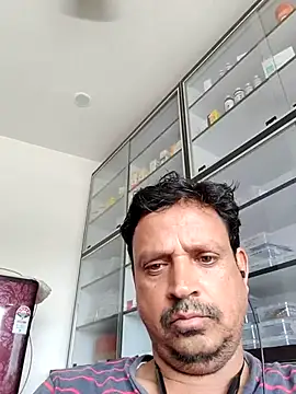 Snapshot of Raj1043 chatting on June 28, 6:08 am Raj1043 online show from June 28, 6:08 am