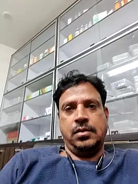 Snapshot of Raj1043 chatting on June 30, 3:35 pm Raj1043 online show from June 30, 3:35 pm