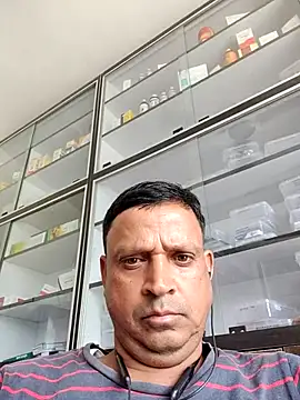 Snapshot of Raj1043 chatting on July 4, 5:46 am Raj1043 online show from July 4, 5:46 am