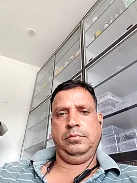Snapshot of Raj1043 chatting on July 7, 7:23 am Raj1043 online show from July 7, 7:23 am
