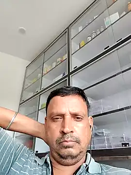 Snapshot of Raj1043 chatting on July 14, 7:24 am Raj1043 online show from July 14, 7:24 am