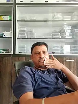 Snapshot of Raj1043 chatting on July 26, 10:33 am Raj1043 online show from July 26, 10:33 am