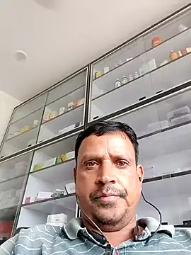 Snapshot of Raj1043 chatting on July 29, 6:22 am Raj1043 online show from July 29, 6:22 am