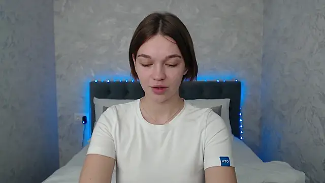 Snapshot of DanaLoved chatting on March 12, 8:08 am DanaLoved online show from March 12, 8:08 am