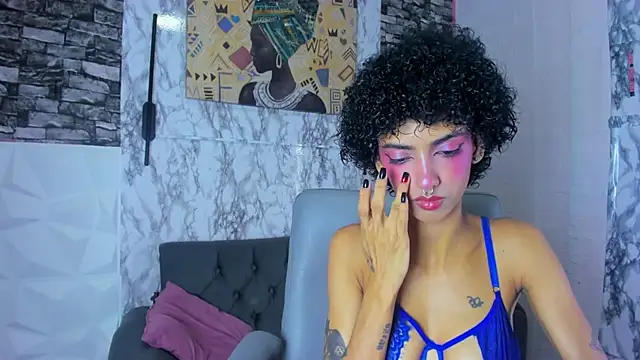Queen Cuarxxo online show from June 25, 12:10 am