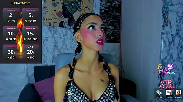Queen Cuarxxo online show from July 14, 12:35 am