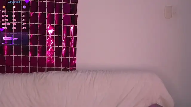 MiaGoth  online show from January 8, 1:08 am