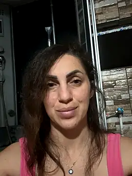 EmaSkyes online show from November 30, 8:13 pm