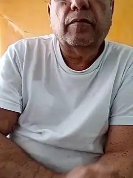 MATTHEW MRANDA online show from May 26, 4:47 pm