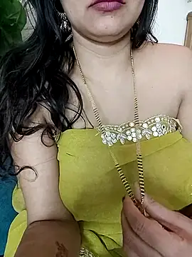Snapshot of kaamuk_shweta chatting on May 9, 9:09 pm kaamuk shweta online show from May 9, 9:09 pm