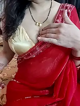 Snapshot of kaamuk_shweta chatting on June 8, 11:38 pm kaamuk shweta online show from June 8, 11:38 pm