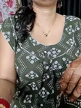 Snapshot of kaamuk_shweta chatting on July 2, 11:22 pm kaamuk shweta online show from July 2, 11:22 pm