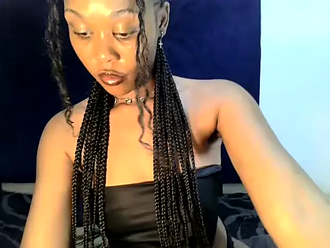 Snapshot of ReginaStar16 chatting on February 10, 8:13 pm ReginaStar16 online show from February 10, 8:13 pm