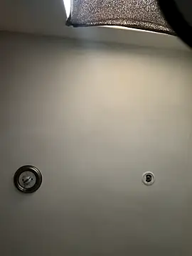 Snapshot of honeybrow chatting on December 5, 6:33 pm honeybrow online show from December 5, 6:33 pm