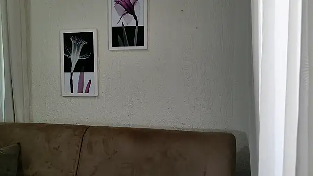 Blue butterfly online show from March 16, 2:00 pm