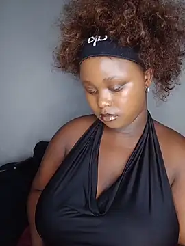 Dark Berry 26 online show from May 31, 12:30 am