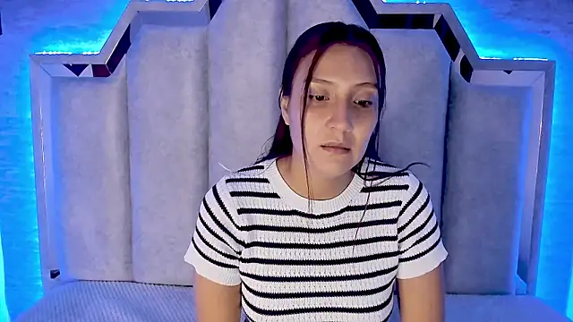  alaia collway  online show from February 13, 12:11 pm