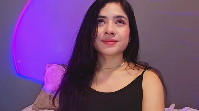 Snapshot of adara_johnson__ chatting on June 11, 12:14 pm adara johnson online show from June 11, 12:14 pm
