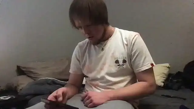 Snapshot of BigJohnson06 chatting on December 2, 11:34 am BigJohnson06 online show from December 2, 11:34 am