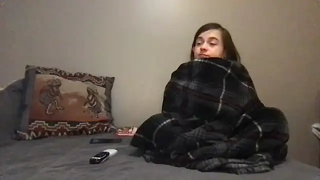 Snapshot of BigJohnson06 chatting on December 6, 9:54 am BigJohnson06 online show from December 6, 9:54 am