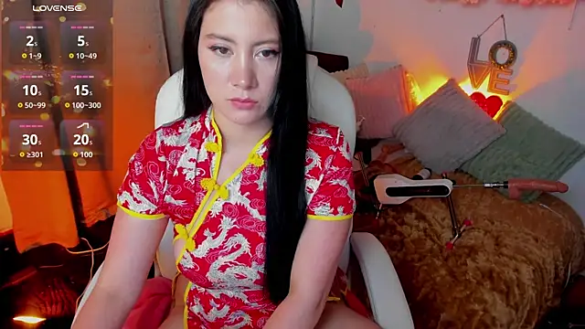Snapshot of allison-sweet1 chatting on July 1, 2:35 am allison-sweet1 online show from July 1, 2:35 am