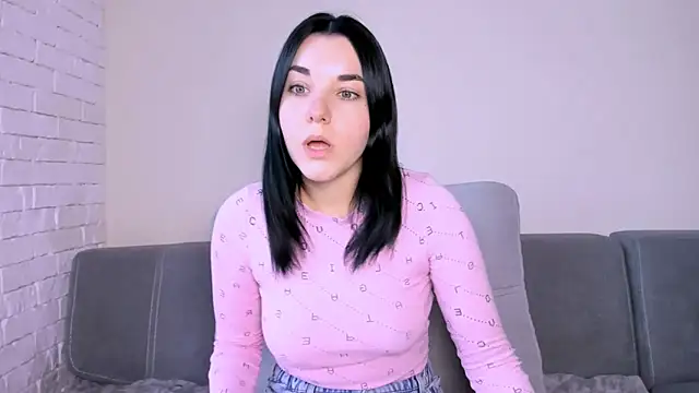 Snapshot of Kate_Ree chatting on November 1, 5:53 am Kate Ree online show from November 1, 5:53 am