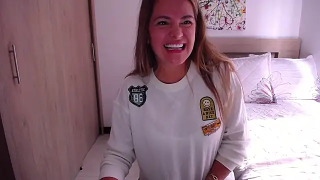 Snapshot of ParisW chatting on January 31, 3:00 pm ParisW online show from January 31, 3:00 pm