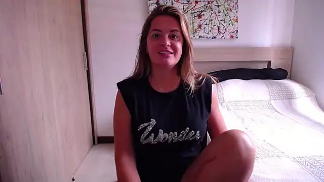 Snapshot of ParisW chatting on February 20, 8:58 pm ParisW online show from February 20, 8:58 pm